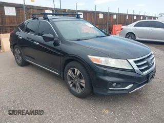2014 Honda Crosstour EX-L z VIN 5J6TF2H57EL002688, wystawiony jako IAAI lot #42348181 z przebiegiem 289 144 mil mil oraz . Historia ofert i sprzedaży dostępna na DreamBid. Obrazek 1.