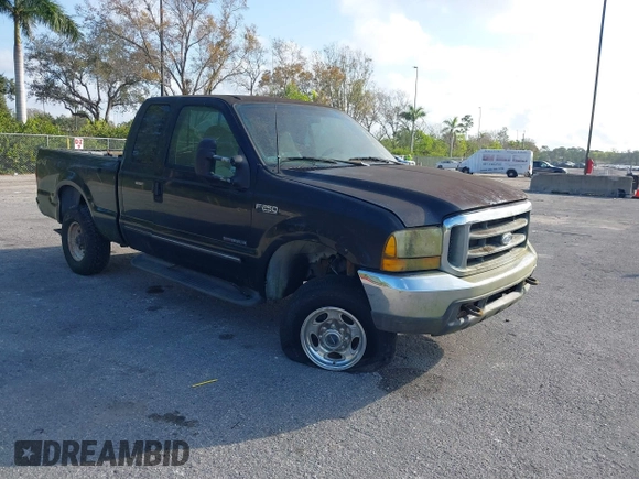 2000 Ford F-250 XL with VIN 1FTNX21F7YEC30939, listed as a IAAI auction lot 41495195 with 251,123 mi miles and . Bid and sale history available at DreamBid. Image 1.