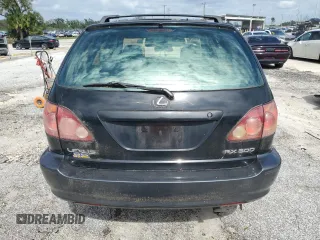 2000 Lexus RX 300 with VIN JT6GF10U2Y0061911, listed as a Copart auction lot 72620384 with 0 mi miles and Salvage Title. Bid and sale history available at carsss.com. Image 6.