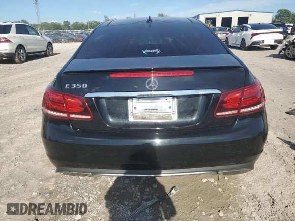 2014 Mercedes-Benz E 350 z VIN WDDKJ5KB7EF245390, wystawiony jako Copart lot #54924635 z przebiegiem 115 230 mil mil oraz Szkoda całkowita • Salvage title. Historia ofert i sprzedaży dostępna na DreamBid. Obrazek 6.