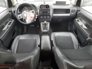 2017 Jeep Compass High Altitude with VIN 1C4NJCEB2HD182478, listed as a Copart auction lot 86349174 with 98,206 mi miles and Clean Title. Bid and sale history available at carsss.com. Image 8.
