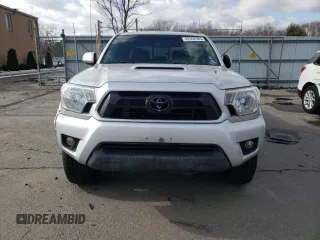 2013 Toyota Tacoma PreRunner with VIN 3TMKU4HN8DM036381, listed as a Copart auction lot 42552585 with 176,123 mi miles and Salvage title. Bid and sale history available at DreamBid. Image 5.