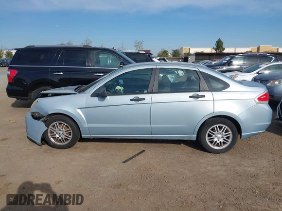 2009 Ford Focus SE with VIN 1FAHP35N29W159641, listed as a IAAI auction lot 41738227 with 1 mi miles. Bid and sale history available at carsss.com. Image 14.