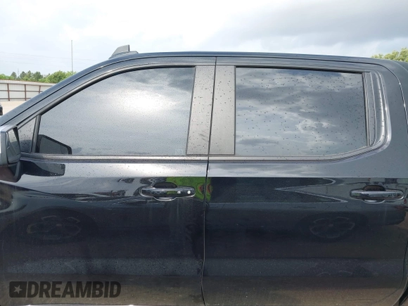 2025 Chevrolet Silverado 1500 LT with VIN 1GCPACED8SZ128090, listed as a IAAI auction lot 42158661 with 5,869 mi miles and . Bid and sale history available at DreamBid. Image 15.