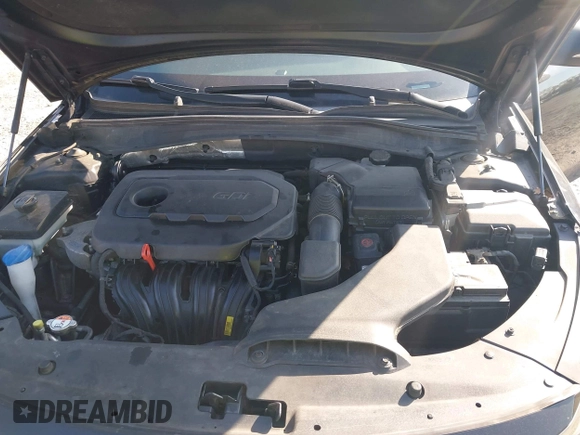 2016 Kia Optima LX with VIN 5XXGT4L36GG105637, listed as a IAAI auction lot 42013800 with 111,836 mi miles. Bid and sale history available at carsss.com. Image 9.