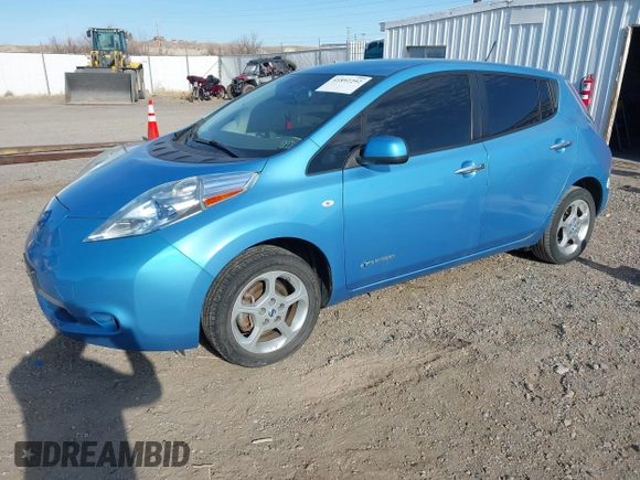 2011 Nissan LEAF SL-e with VIN JN1AZ0CP8BT005373, listed as a IAAI auction lot 41892292 with 98,245 mi miles. Bid and sale history available at carsss.com. Image 2.