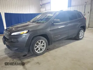 2017 Jeep Cherokee Latitude z VIN 1C4PJLCB5HW502666, wystawiony jako Copart lot #60017035 z przebiegiem 76 192 mil mil oraz Czysty tytuł • Clean title. Historia ofert i sprzedaży dostępna na DreamBid. Obrazek 1.