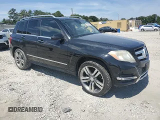 2015 Mercedes-Benz GLK 350 with VIN WDCGG5HB5FG424281, listed as a Copart auction lot 70042614 with 87,404 mi miles and Clean Title. Bid and sale history available at DreamBid. Image 4.