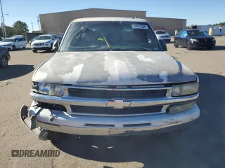 2002 Chevrolet Suburban LT with VIN 1GNEC16Z82J193463, listed as a Copart auction lot 84027284 with 222,502 mi miles and Salvage Title. Bid and sale history available at carsss.com. Image 5.