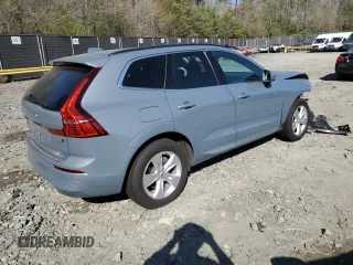 2022 Volvo XC60 Momentum z VIN YV4L12RKXN1946406, wystawiony jako Copart lot #52237725 z przebiegiem 49 629 mil mil oraz Szkoda całkowita • Salvage title. Historia ofert i sprzedaży dostępna na DreamBid. Obrazek 3.
