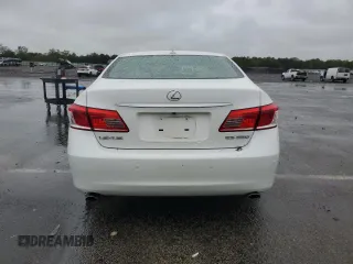 2010 Lexus ES 330 z VIN JTHBK1EG2A2371471, wystawiony jako Copart lot #57050725 z przebiegiem 133 576 mil mil oraz Szkoda całkowita • Salvage title. Historia ofert i sprzedaży dostępna na DreamBid. Obrazek 6.