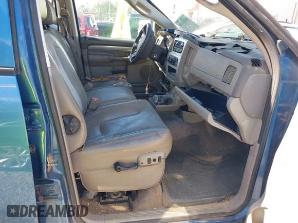 2004 Dodge Ram 2500 SLT with VIN 3D7KA28C64G108419, listed as a IAAI auction lot 41369170 with 286,029 mi miles. Bid and sale history available at carsss.com. Image 5.