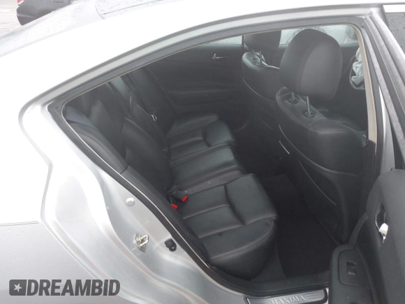 2013 Nissan Maxima SV z VIN 1N4AA5AP3DC821260, wystawiony jako IAAI lot #41504016 z przebiegiem Nie podano mil oraz . Historia ofert i sprzedaży dostępna na DreamBid. Obrazek 8.