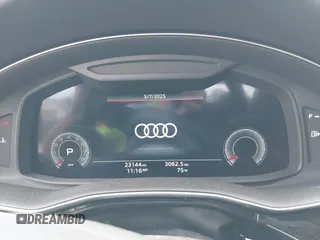 2023 Audi Q7 Premium Plus z VIN WA1LCBF71PD019481, wystawiony jako IAAI lot #42201866 z przebiegiem 23 144 mil mil oraz . Historia ofert i sprzedaży dostępna na DreamBid. Obrazek 7.