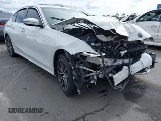 2019 BMW 3 Series 330i with VIN WBA5R1C54KAK09616, listed as a IAAI auction lot 41708353 with 46,277 mi miles and . Bid and sale history available at DreamBid. Image 6.