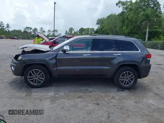 2020 Jeep Grand Cherokee Limited with VIN 1C4RJEBG1LC265105, listed as a IAAI auction lot 42485989 with 130,726 mi miles and . Bid and sale history available at DreamBid. Image 14.