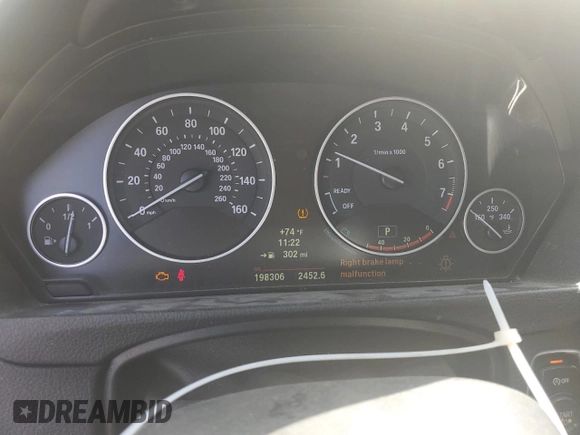 2014 BMW 4 Series 428i with VIN WBA3N7C59EF718310, listed as a Copart auction lot 53850285 with 198,306 mi miles and Salvage title. Bid and sale history available at DreamBid. Image 9.