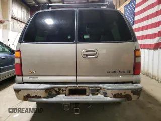 2002 Chevrolet Suburban Z71 с VIN 3GNFK16ZX2G272867, выставлен на аукционе Copart как лот 55130875 с пробегом 199 084 миль миль и Списание • Salvage title. История ставок и продаж доступна на DreamBid. Изображение 6.
