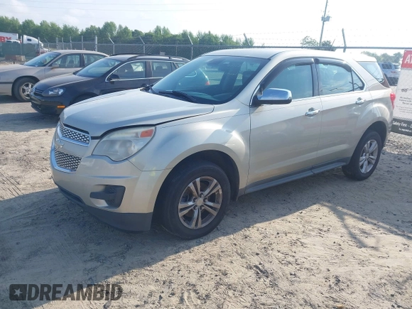 2013 Chevrolet Equinox LS with VIN 2GNALBEK6D6310627, listed as a IAAI auction lot 42118924 with 188,772 mi miles. Bid and sale history available at carsss.com. Image 2.
