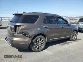 2016 Ford Explorer Platinum z VIN 1FM5K8HT1GGD01970, wystawiony jako Copart lot #65010965 z przebiegiem 66 553 mil mil oraz Szkoda całkowita • Salvage title. Historia ofert i sprzedaży dostępna na DreamBid. Obrazek 3.