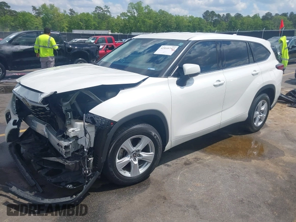 2021 Toyota Highlander L with VIN 5TDZZRAH7MS516123, listed as a IAAI auction lot 42010742 with 63,299 mi miles and . Bid and sale history available at DreamBid. Image 18.