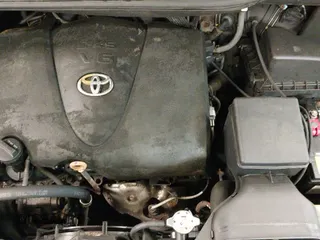 2017 Toyota Sienna L z VIN 5TDZZ3DC8HS785086, wystawiony jako IAAI lot #42383507 z przebiegiem 361 598 mil mil oraz . Historia ofert i sprzedaży dostępna na DreamBid. Obrazek 19.