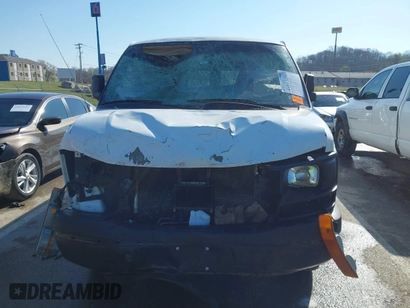 2011 Chevrolet Express Cargo Van with VIN 1GCWGGCA5B1112860, listed as a IAAI auction lot 41861159 with 533,977 mi miles. Bid and sale history available at carsss.com. Image 6.