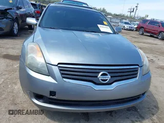 2008 Nissan Altima SL with VIN 1N4AL21E48N403243, listed as a IAAI auction lot 41899463 with 21,656 mi miles and . Bid and sale history available at carsss.com. Image 12.