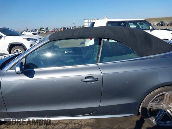 2014 Audi S5 Premium Plus z VIN WAUCGAFH4EN001316, wystawiony jako IAAI lot #41425673 z przebiegiem 97 089 mil mil oraz . Historia ofert i sprzedaży dostępna na DreamBid. Obrazek 14.