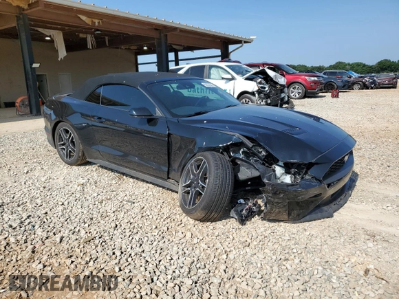 2022 Ford Mustang EcoBoost z VIN 1FATP8UH8N5119213, wystawiony jako Copart lot #59838335 z przebiegiem 59 088 mil mil oraz Szkoda całkowita • Salvage title. Historia ofert i sprzedaży dostępna na DreamBid. Obrazek 4.
