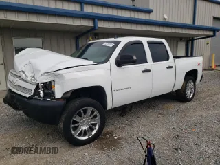 2007 Chevrolet Silverado 1500 LS with VIN 2GCEK13CX71539610, listed as a Copart auction lot 72782084 with 213,968 mi miles and Salvage Title. Bid and sale history available at carsss.com. Image 1.