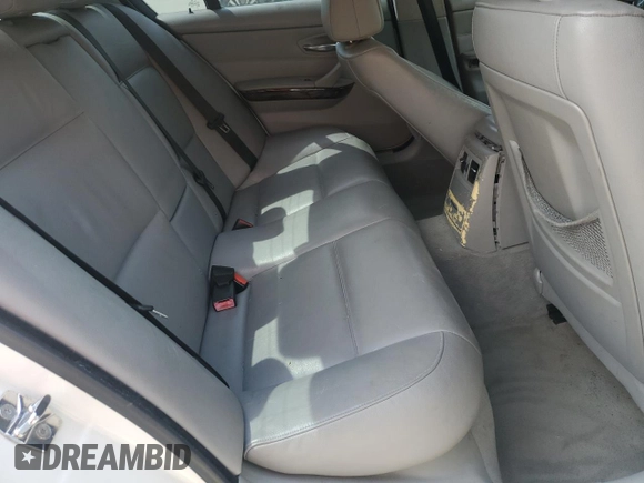 2007 BMW 3 Series 328i with VIN WBAVA33517KX71185, listed as a Copart auction lot 53839015 with Not provided miles and Salvage title. Bid and sale history available at DreamBid. Image 10.