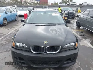 2005 BMW 3 Series 325i with VIN WBAAZ33405KP92833, listed as a IAAI auction lot 42734129 with 123,680 mi miles and . Bid and sale history available at DreamBid. Image 6.