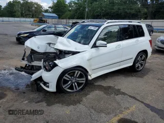 2015 Mercedes-Benz GLK 350 z VIN WDCGG5HB6FG394451, wystawiony jako Copart lot #54771985 z przebiegiem 157 308 mil mil oraz Szkoda całkowita • Salvage title. Historia ofert i sprzedaży dostępna na DreamBid. Obrazek 1.