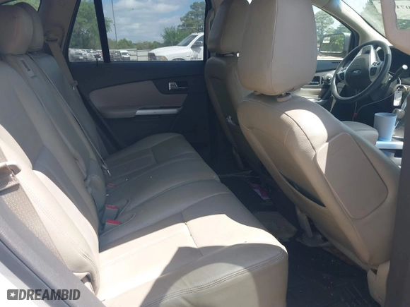 2011 Ford Edge SE with VIN 2FMDK3GC3BBA29499, listed as a IAAI auction lot 42071970 with 260,054 mi miles. Bid and sale history available at carsss.com. Image 8.