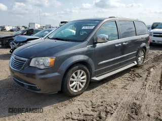 2015 Chrysler Town & Country Limited Platinum with VIN 2C4RC1GG1FR753400, listed as a Copart auction lot 54749855 with 146,561 mi miles and Clean Title. Bid and sale history available at carsss.com. Image 1.