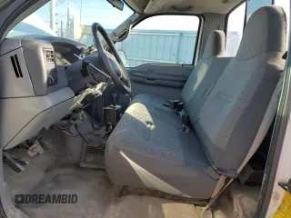 2002 Ford F-250 XL с VIN 1FTNF21L92EA29480, выставлен на аукционе Copart как лот 43994685 с пробегом Не указан миль и Чистый • Clean title. История ставок и продаж доступна на DreamBid. Изображение 7.