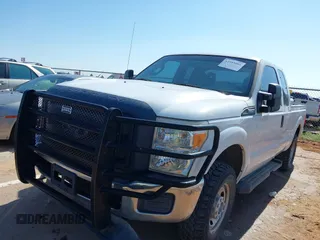 2016 Ford F-250 XLT with VIN 1FT7X2B6XGEB63033, listed as a IAAI auction lot 42593094 with 139,263 mi miles and . Bid and sale history available at DreamBid. Image 6.