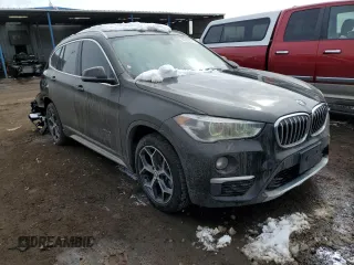 2017 BMW X1 xDrive28i with VIN WBXHT3C37H5F87237, listed as a Copart auction lot 46151025 with 34,297 mi miles and Salvage Title. Bid and sale history available at carsss.com. Image 4.