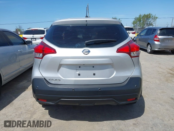 2020 Nissan Kicks S with VIN 3N1CP5BV6LL575146, listed as a IAAI auction lot 42101224 with 47,079 mi miles. Bid and sale history available at carsss.com. Image 16.