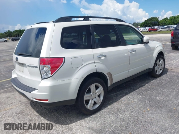 2010 Subaru Forester X Premium with VIN JF2SH6CC1AH794568, listed as a IAAI auction lot 42573787 with 123,302 mi miles and . Bid and sale history available at DreamBid. Image 4.