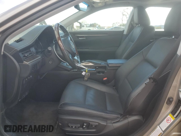 2018 Lexus ES with VIN 58ABK1GG2JU098152, listed as a Copart auction lot 48358495 with 57,941 mi miles and Salvage Title. Bid and sale history available at carsss.com. Image 7.