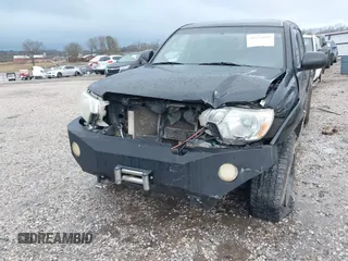 2014 Toyota Tacoma PreRunner with VIN 5TFJU4GN0EX062336, listed as a IAAI auction lot 41073030 with 135,554 mi miles. Bid and sale history available at carsss.com. Image 6.