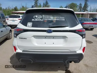 2025 Subaru Forester Limited с VIN JF2SLDRC7SH483870, выставлен на аукционе IAAI как лот 42164753 с пробегом 1 538 миль миль и . История ставок и продаж доступна на DreamBid. Изображение 17.