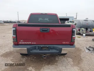 2008 GMC Sierra 1500 SLE1 z VIN 3GTEC13J28G129260, wystawiony jako IAAI lot #41703748 z przebiegiem 206 939 mil mil oraz . Historia ofert i sprzedaży dostępna na DreamBid. Obrazek 17.