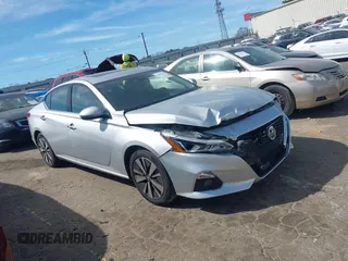 2019 Nissan Altima 2.5 SL with VIN 1N4BL4EV1KC248311, listed as a IAAI auction lot 41826242 with 107,101 mi miles. Bid and sale history available at carsss.com. Image 1.
