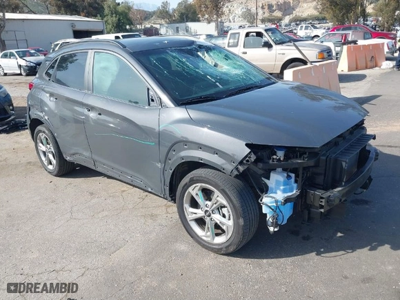 2023 Hyundai Kona SEL with VIN KM8K6CAB0PU060304, listed as a IAAI auction lot 41833836 with 24,007 mi miles. Bid and sale history available at carsss.com. Image 1.