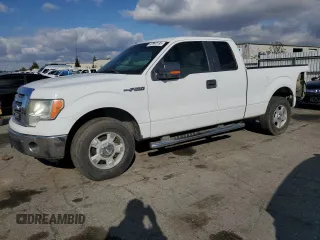 2011 Ford F-150 XL with VIN 1FTFX1CF4BFD42157, listed as a Copart auction lot 42997195 with 231,424 mi miles and Salvage Title. Bid and sale history available at carsss.com. Image 1.