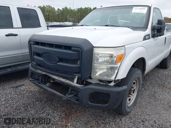 2013 Ford F-250 XL with VIN 1FTBF2A62DEA64457, listed as a IAAI auction lot 41120600 with 207,091 mi miles and . Bid and sale history available at DreamBid. Image 6.