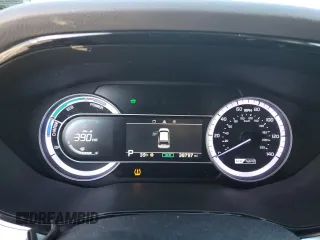 2022 Kia Niro LXS SE with VIN KNDCB3LC7N5533973, listed as a Copart auction lot 84605624 with 38,797 mi miles and Salvage Title. Bid and sale history available at carsss.com. Image 9.